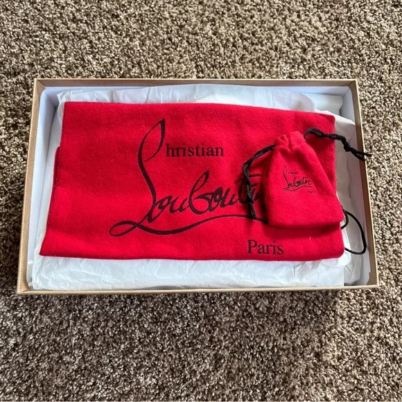 NEW Louboutin Corneille Nude Patent Heels - Picture 8 of 10